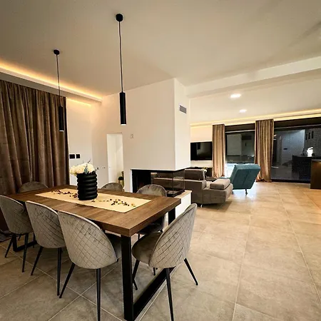 Villa Anastasia